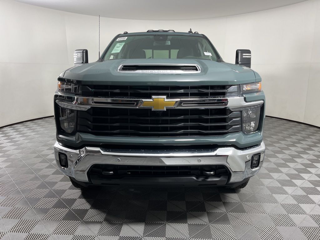 2025 Chevrolet Silverado 2500 LT 7