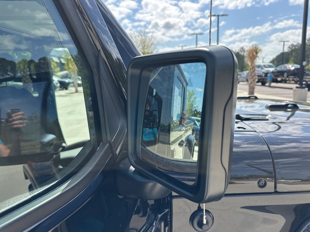2023 Black Clearcoat Jeep Gladiator Sport 4X4 Truck