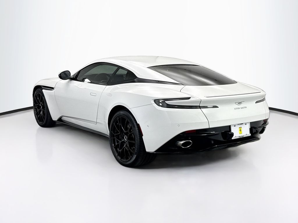 Thumbnail: 2021 Aston Martin DB11 - 7