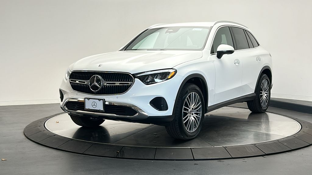 2024 Mercedes-Benz GLC 300 3