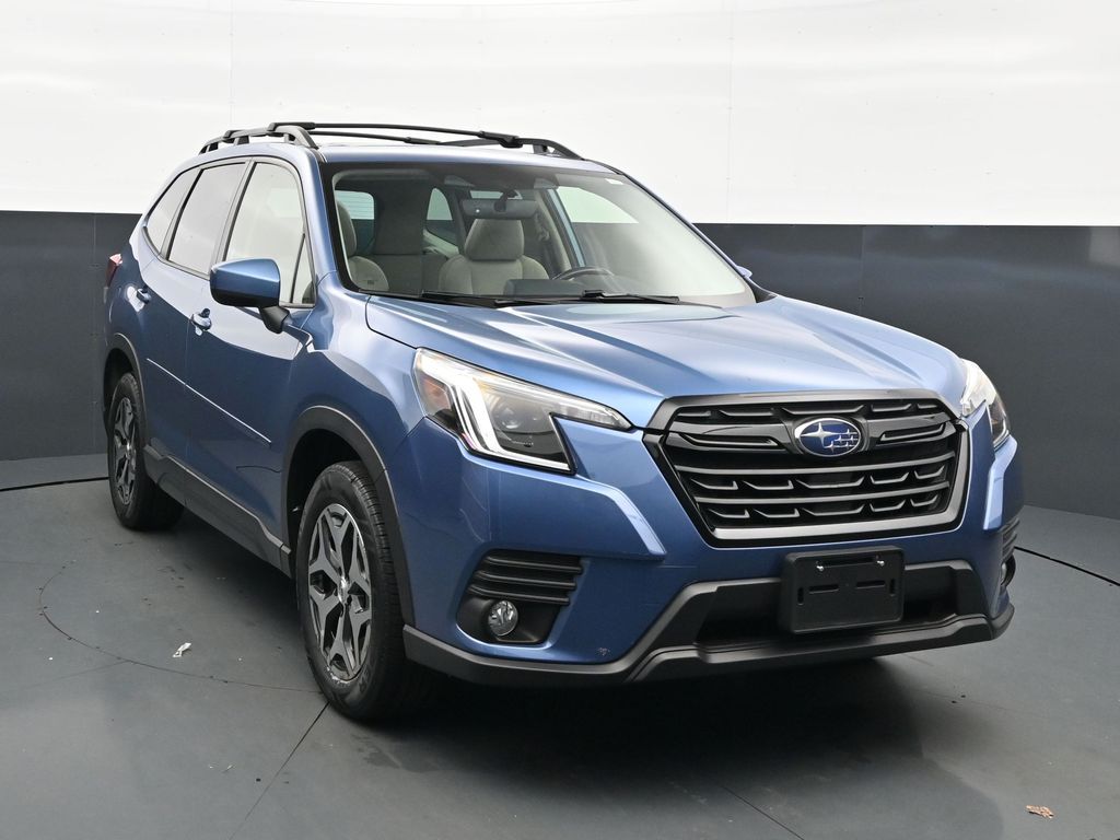 2023 Subaru Forester Premium