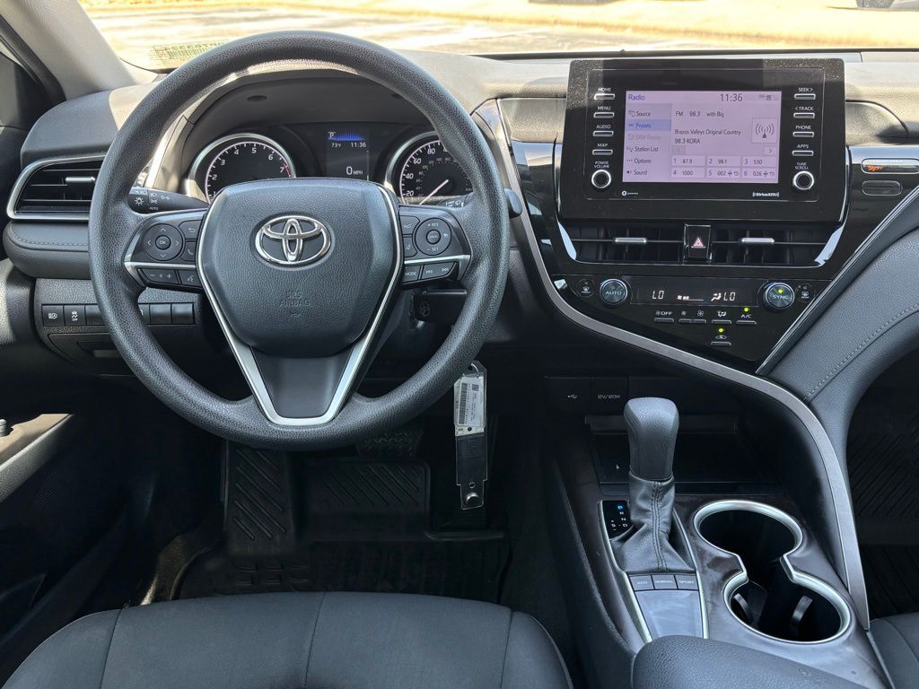 2023 Toyota Camry LE photo