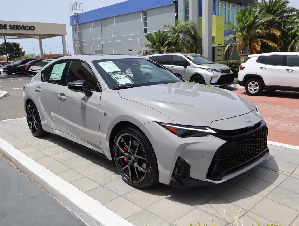 Thumbnail: 2026 Lexus IS - 3