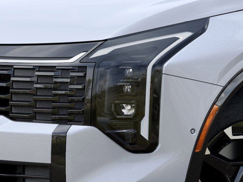 New 2026 Glacial White Pearl Kia SX image 10