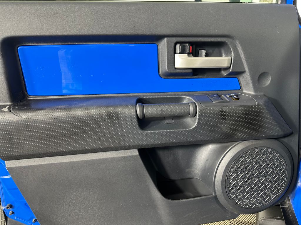 2007 Toyota FJ Cruiser Base - Photo 17