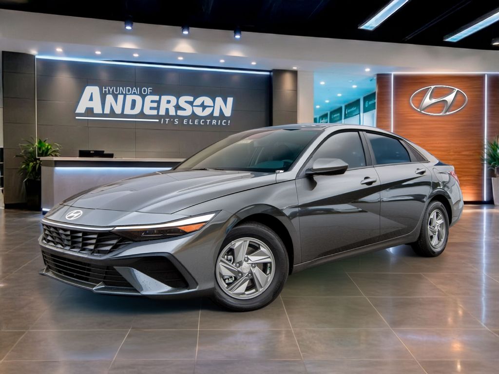 Amazon Gray 2026 Hyundai Elantra Sedan Front-Wheel Drive Continuously Variable Transmission