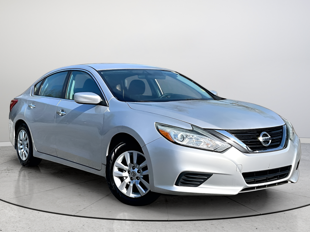 Brilliant Silver Metallic 2016 Nissan Altima 2.5 S Sedan Front-Wheel Drive Continuously Variable Transmission