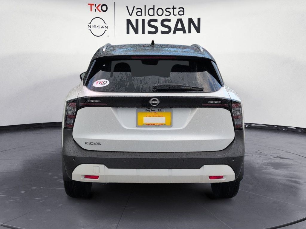 New 2026 Nissan Kicks SUV