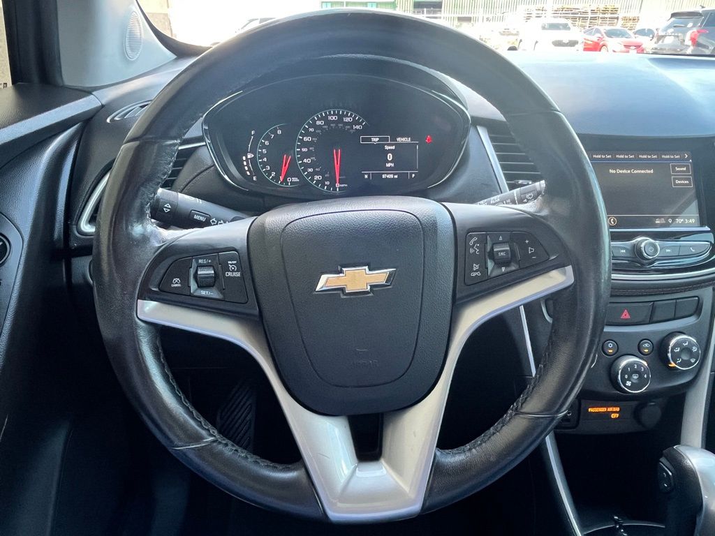 2019 Chevrolet Trax LT 32