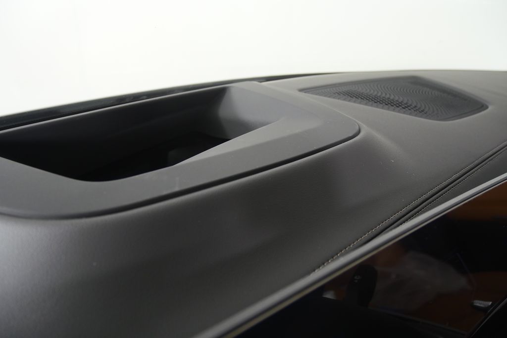 Thumbnail: 2026 BMW X7 - 20