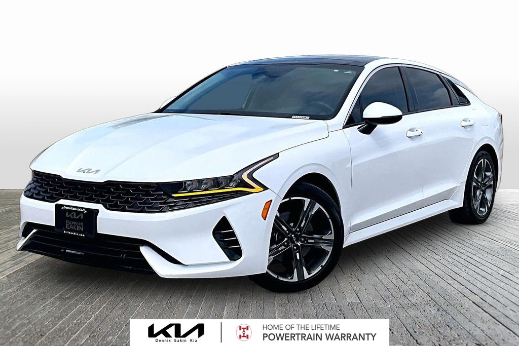 2022 Kia K5 EX FWD