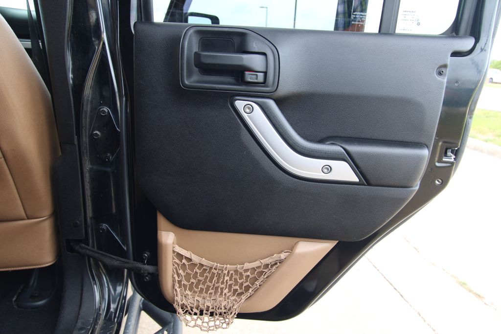 Used 2013 Jeep Wrangler SUV
