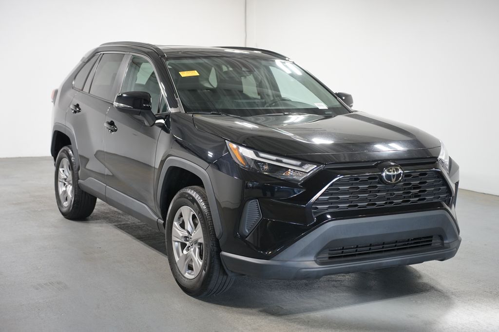 Thumbnail: 2023 Toyota RAV4 - 3
