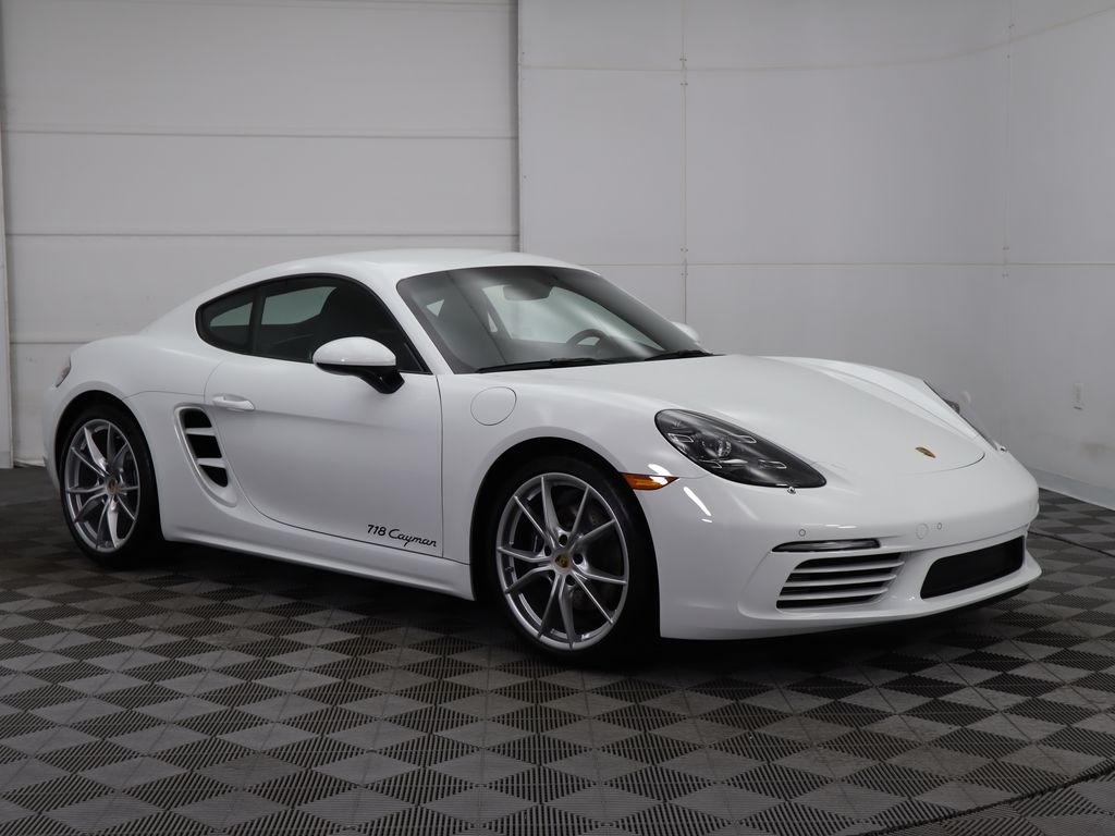 2025 Porsche 718 Cayman  3