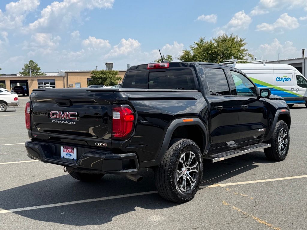 View vehicle photo 3