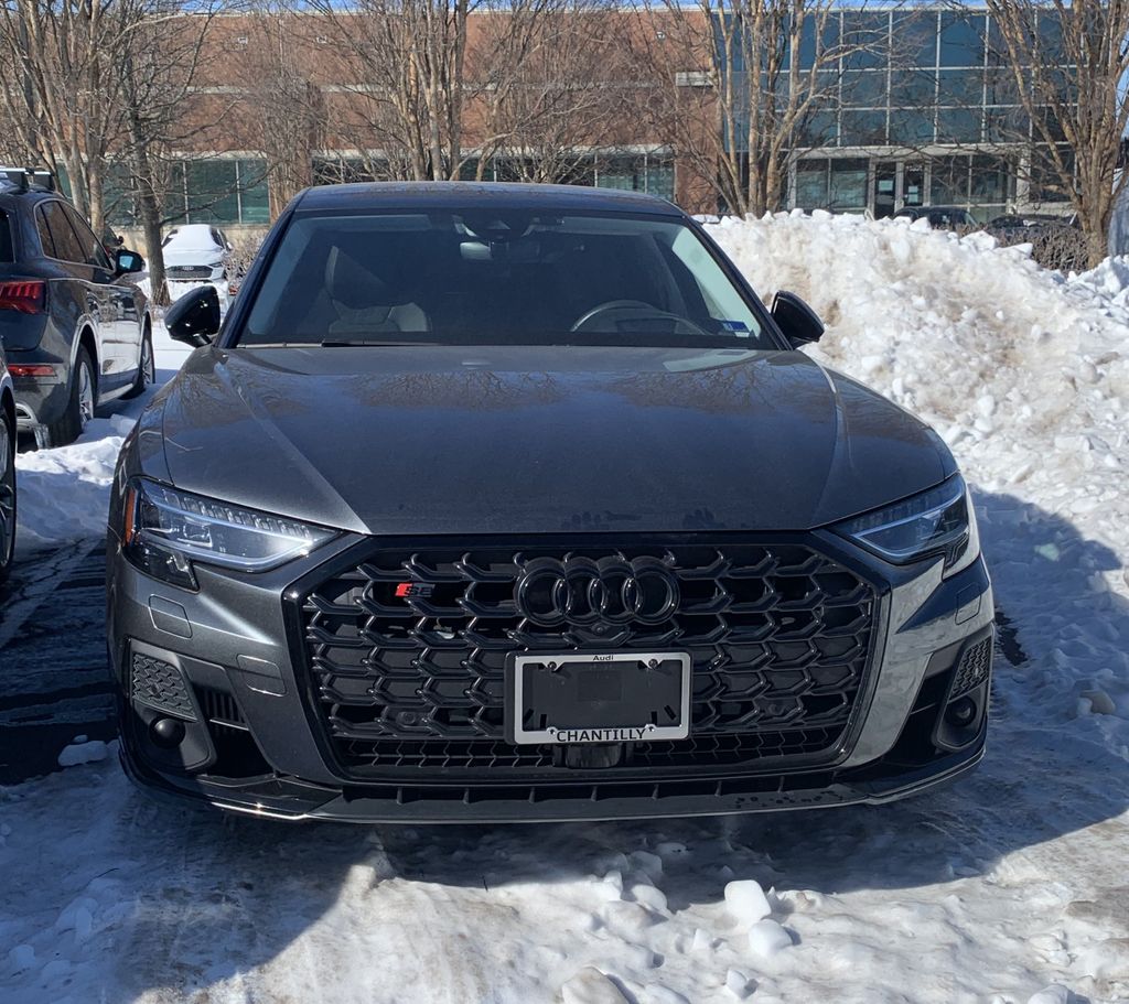 Thumbnail: 2023 Audi S8 - 2