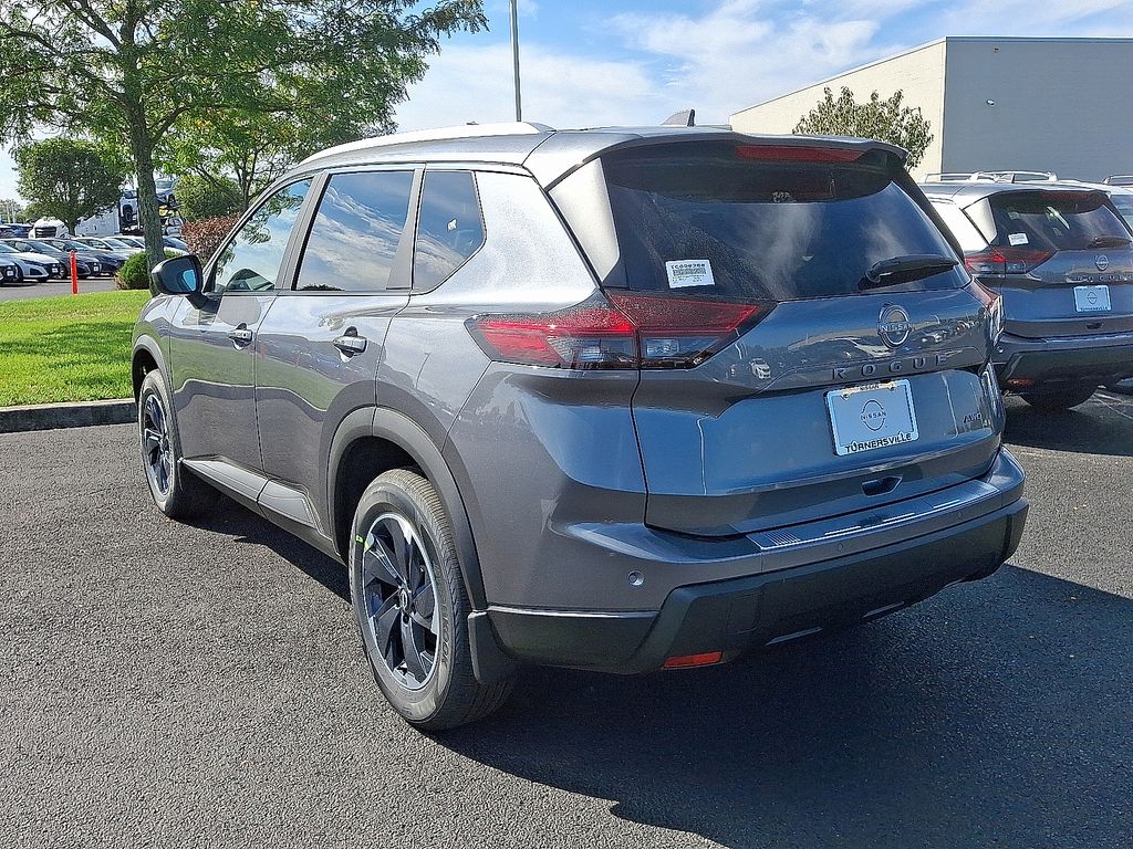 Thumbnail: 2026 Nissan Rogue - 3