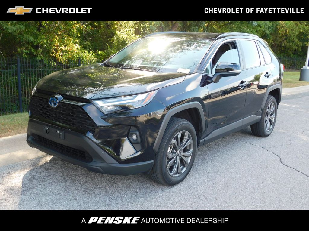 Thumbnail: 2024 Toyota RAV4 - 1