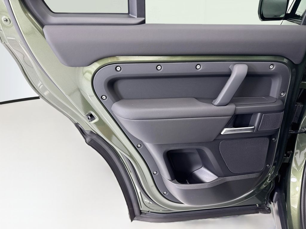 Thumbnail: 2026 Land Rover Defender - 26