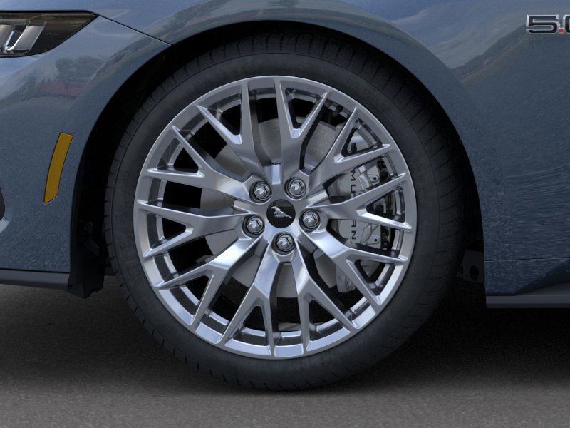 2025 Ford Mustang GT Premium photo
