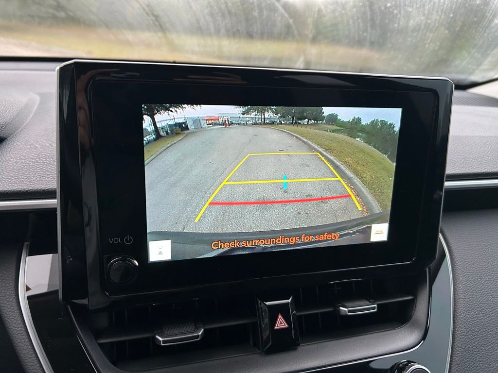 Thumbnail: 2023 Toyota Corolla Cross - 25