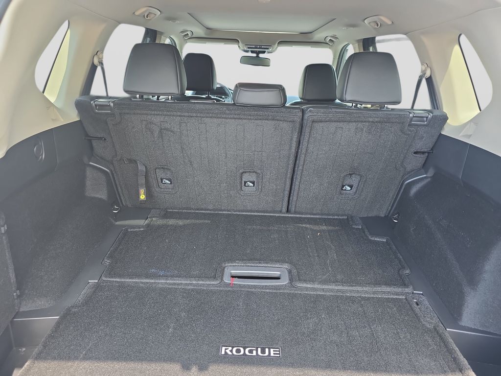 Used 2023 Nissan Rogue SUV