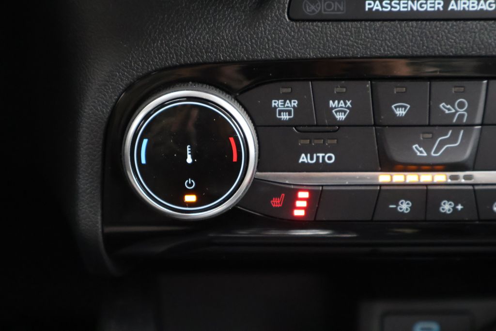 Thumbnail: 2022 Ford Escape - 19