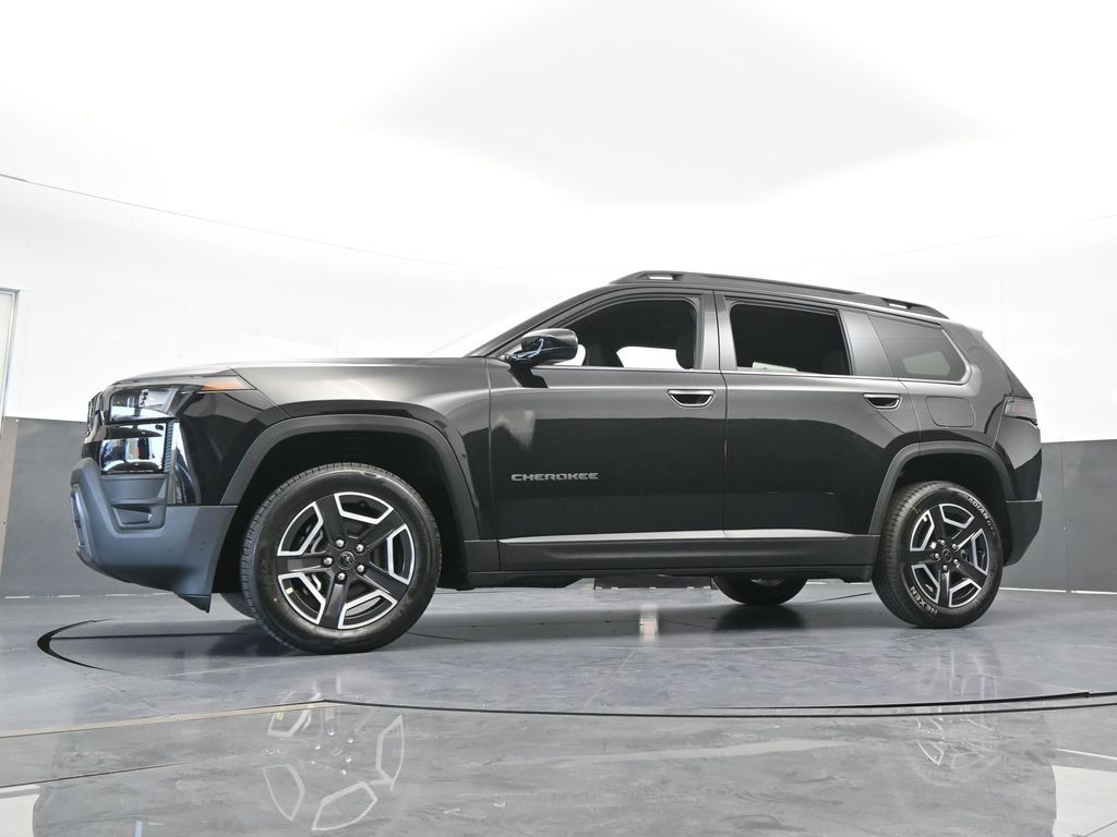 New 2026 Diamond Black Crystal Pearlcoat Jeep Laredo image 52