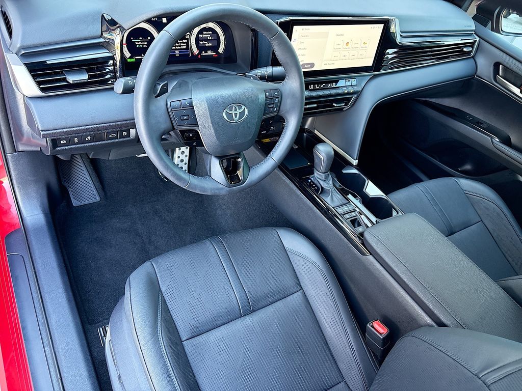Thumbnail: 2025 Toyota Camry - 9