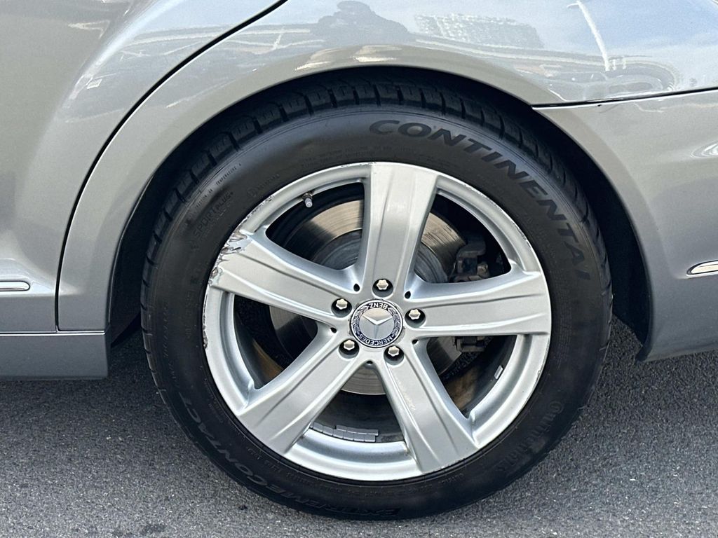 Thumbnail: 2011 Mercedes-Benz S-Class - 15