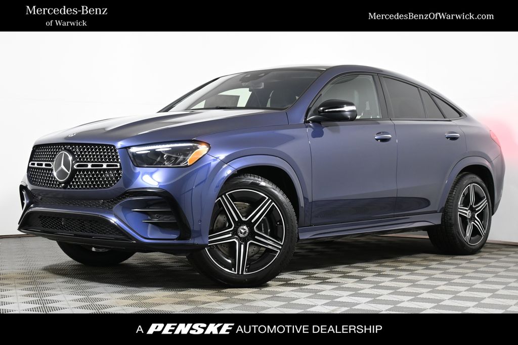 2025 Mercedes-Benz GLE 450 Hero Image