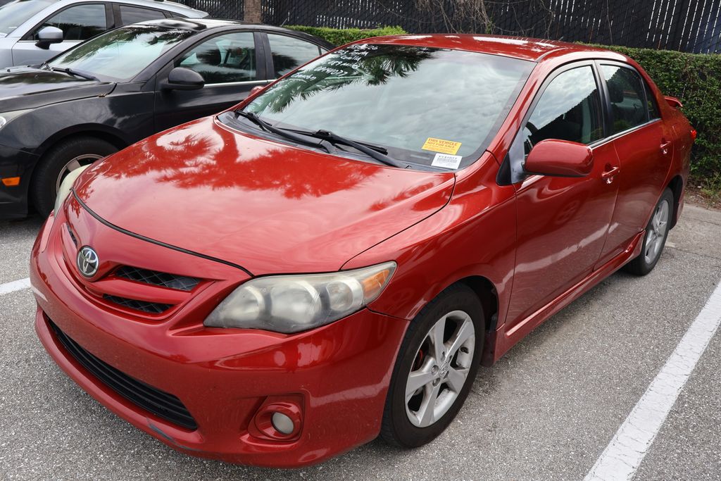 Thumbnail: 2013 Toyota Corolla - 2