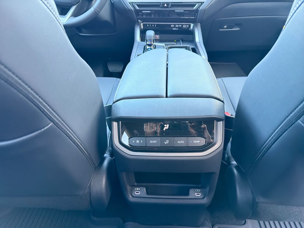 Thumbnail: 2026 Lexus TX - 18