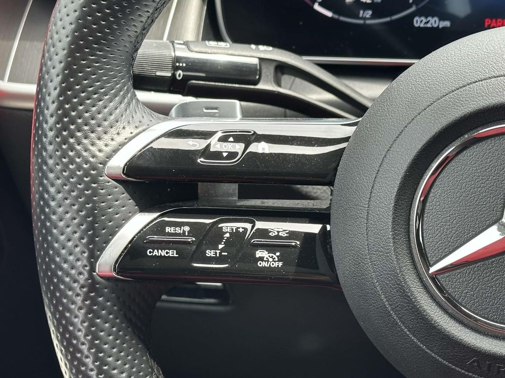 2024 Mercedes-Benz GLC 300 21