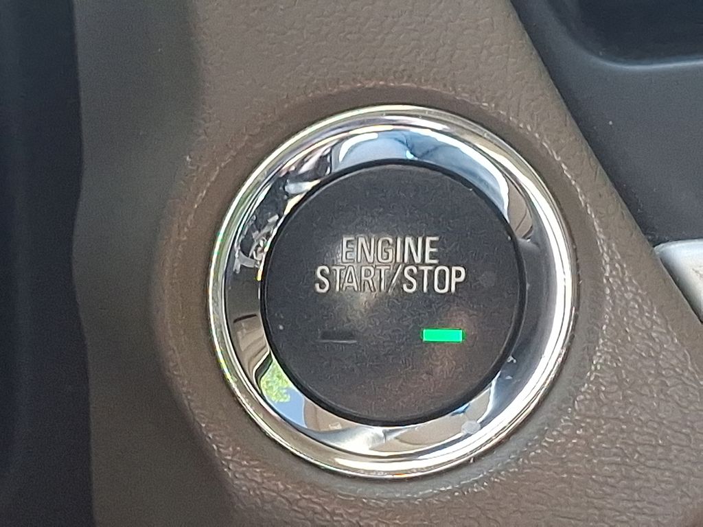 2015 GMC Yukon SLT 25