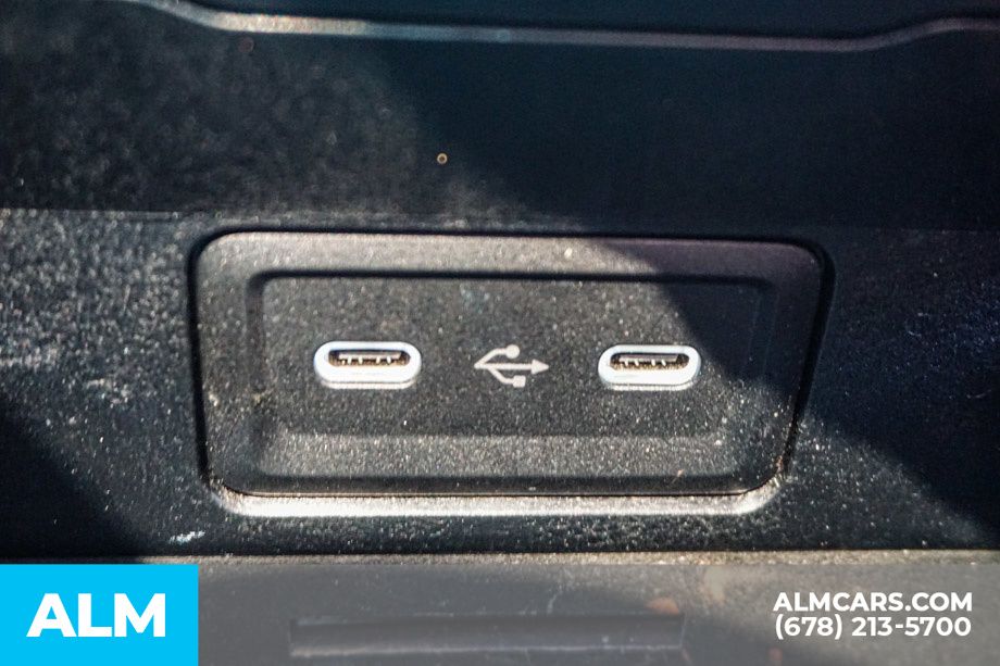 Used 2023 Gray Mercedes-Benz C 300 image 43