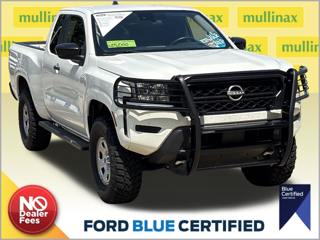 2022 Nissan Frontier S