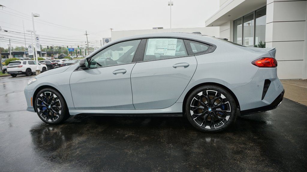 2026 BMW 2 Series M235 - Photo 8