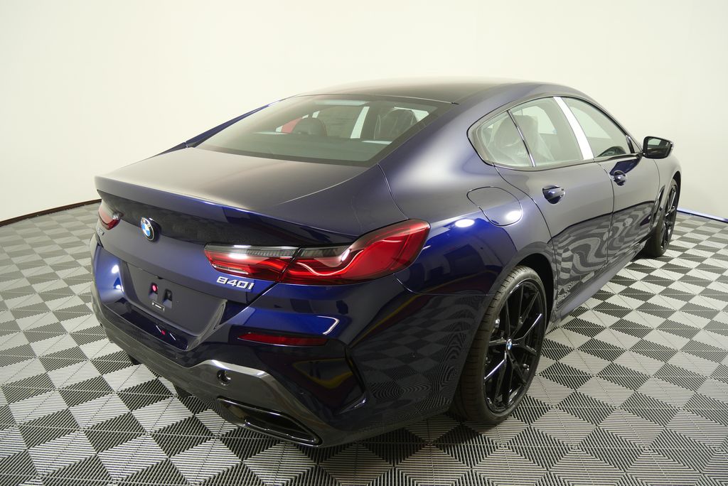 Thumbnail: 2026 BMW 8 Series - 4