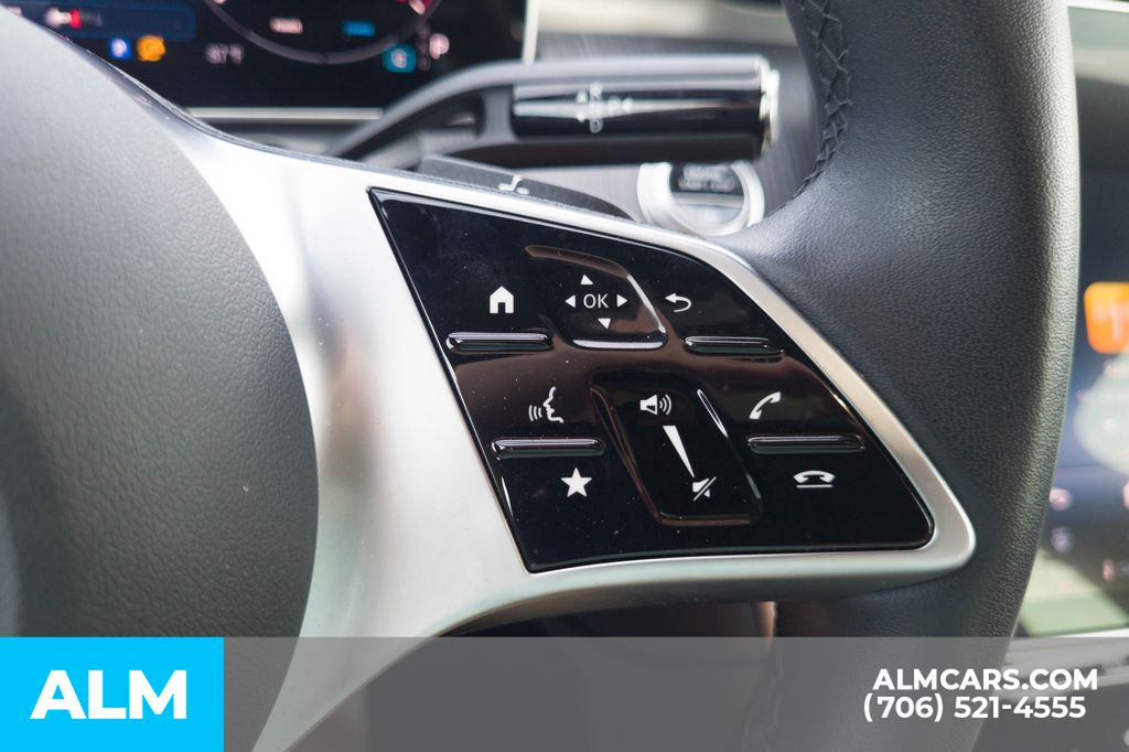 2025 Mercedes-Benz C-Class Sedan C 300 - Photo 29
