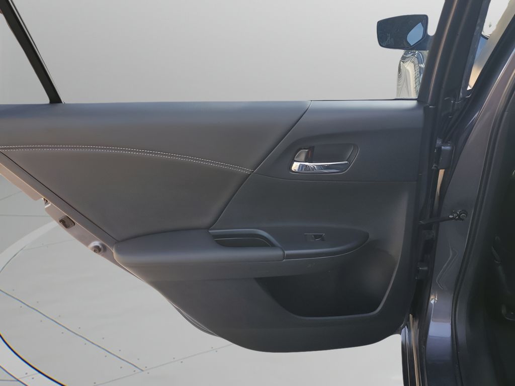 Used Car 2017 Honda Accord  Sport For Sale Under $20,000 In Austin, Texas