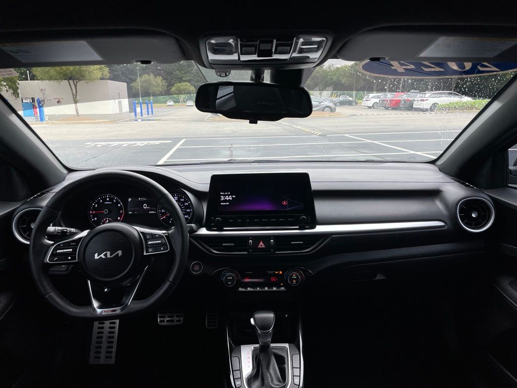 Thumbnail: 2024 Kia Forte - 10