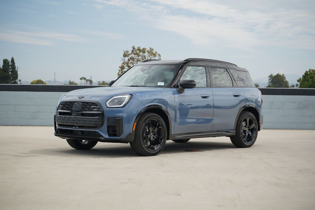 Thumbnail: 2027 MINI Cooper Countryman - 1