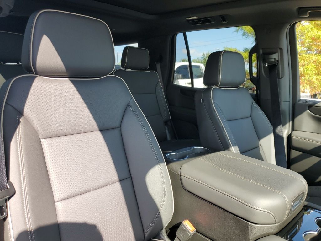 New Car 2025 Gmc Yukon  Elevation For Sale In Austin, Texas