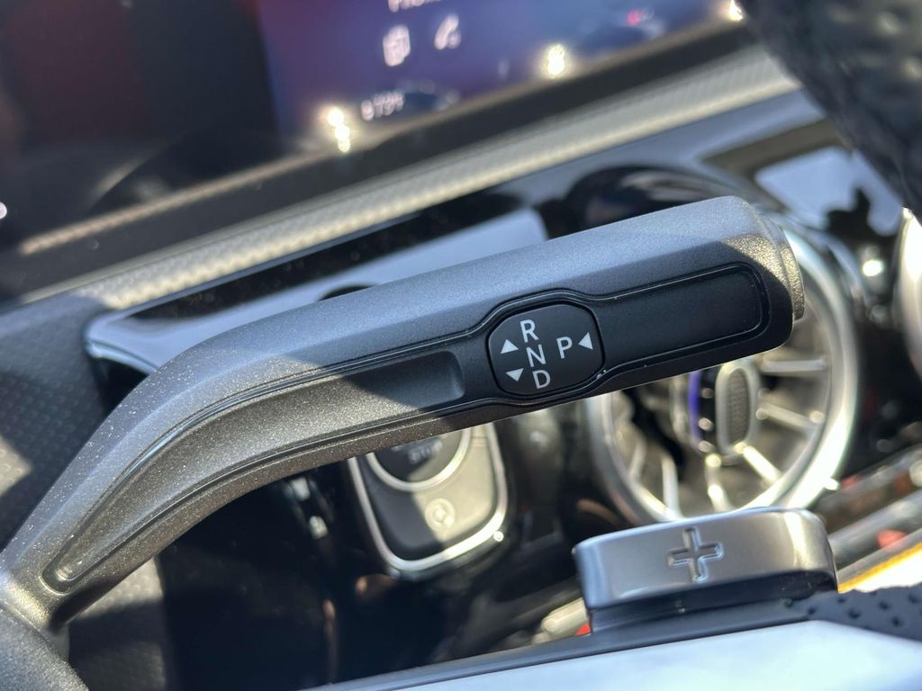 2025 Mercedes-Benz CLA 250 12