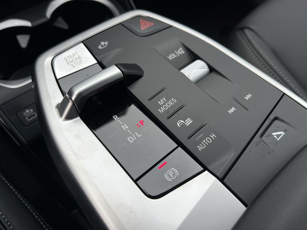 Thumbnail: 2026 BMW X1 - 20