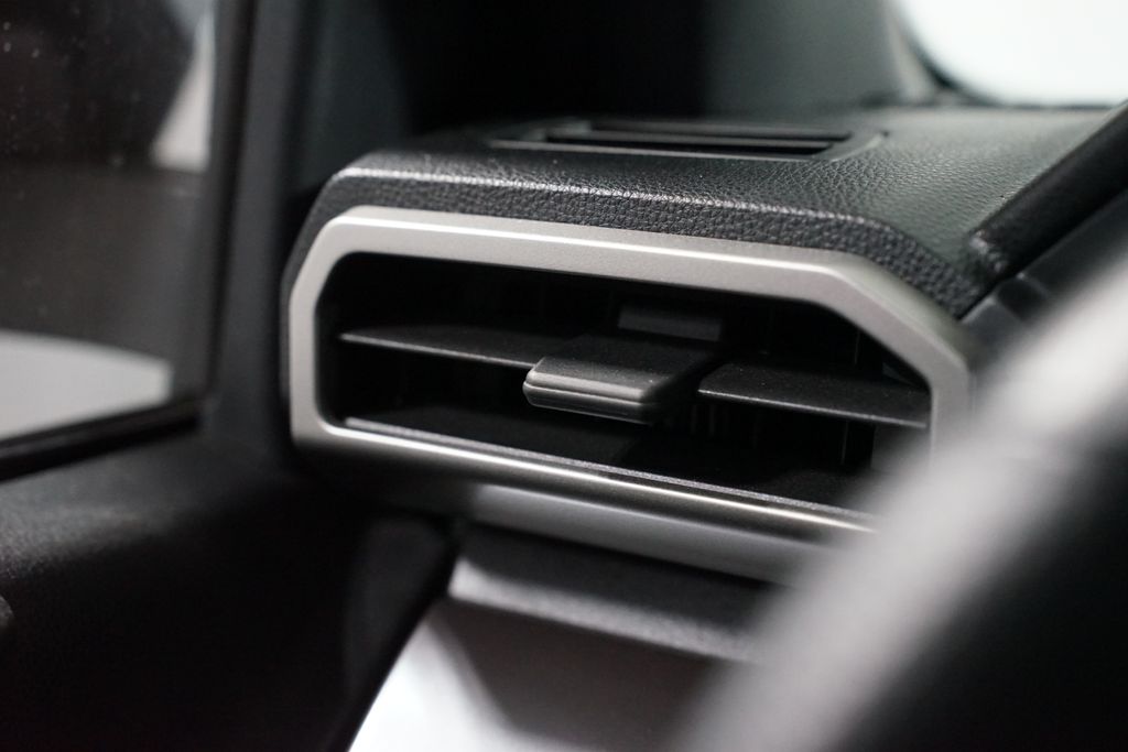 Thumbnail: 2024 Toyota Tacoma - 26