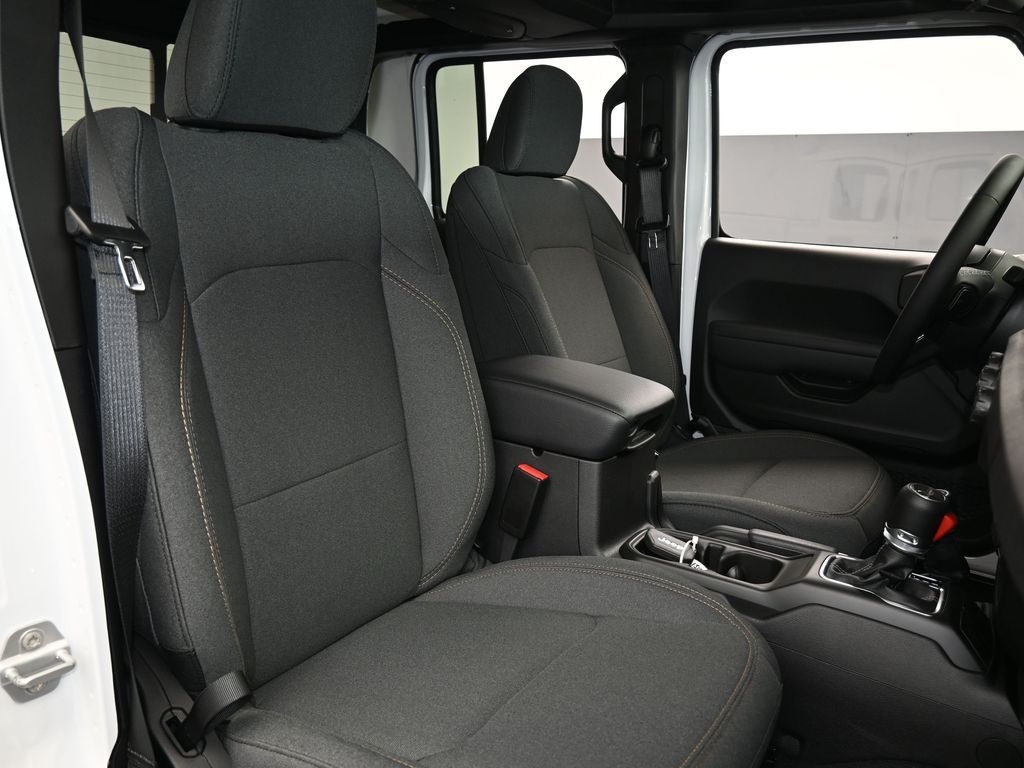 New 2026 Bright White Clearcoat Jeep Sport S image 34