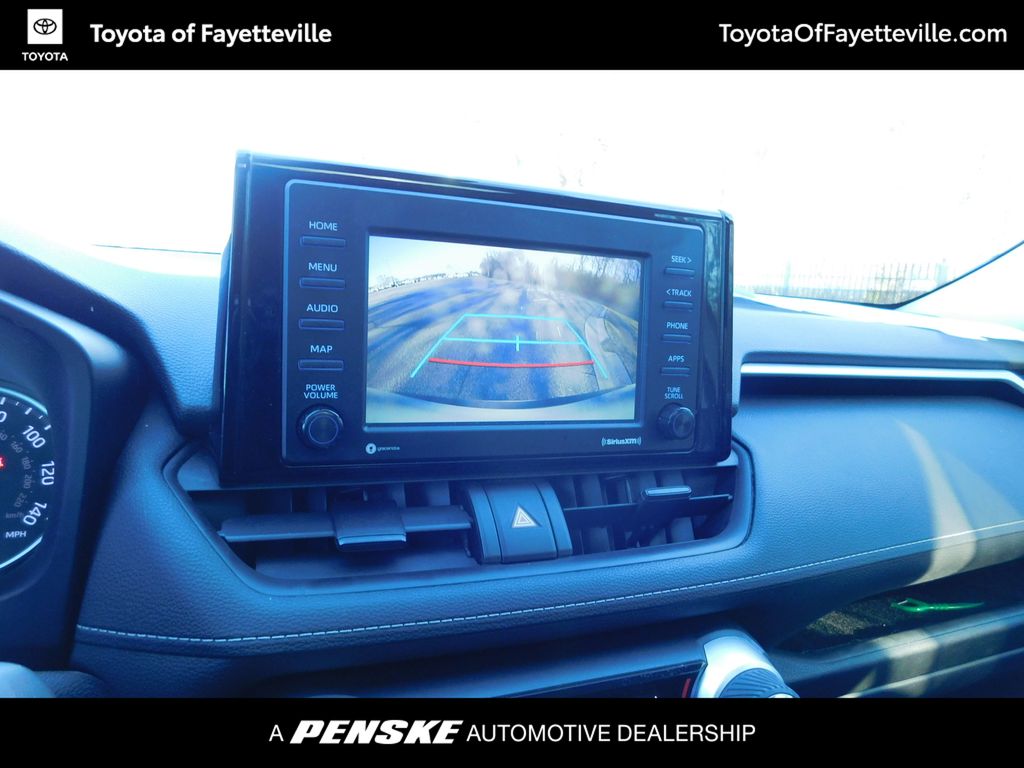 Thumbnail: 2020 Toyota RAV4 - 11