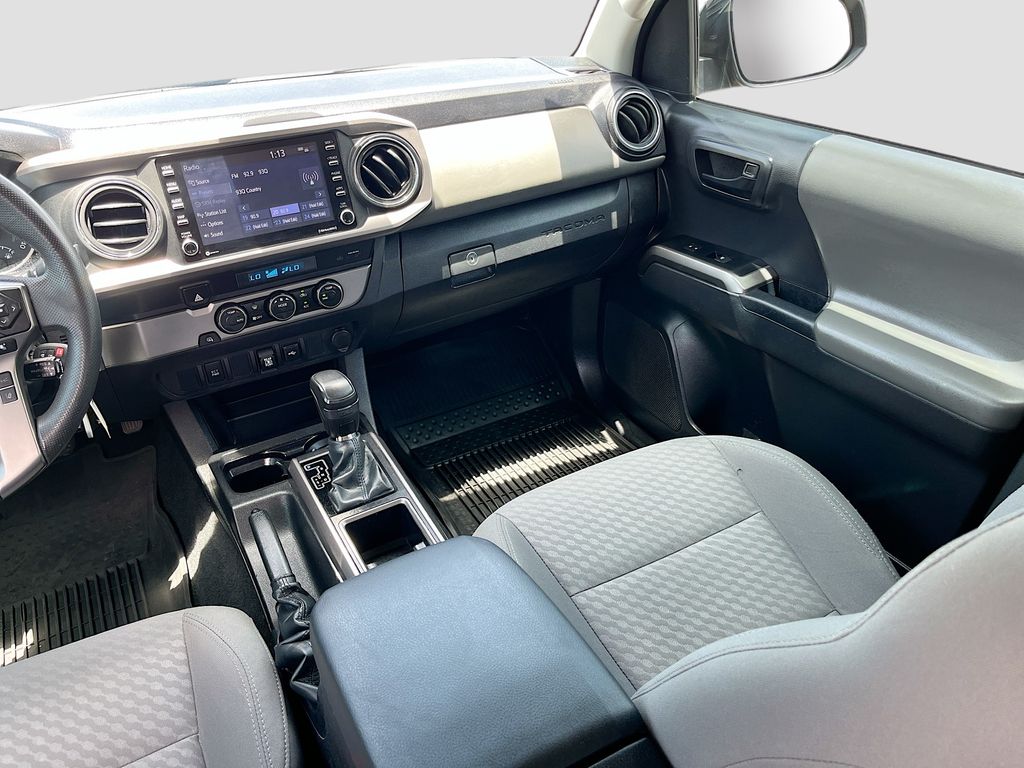 Used 2022 Gray Toyota SR5 image 21
